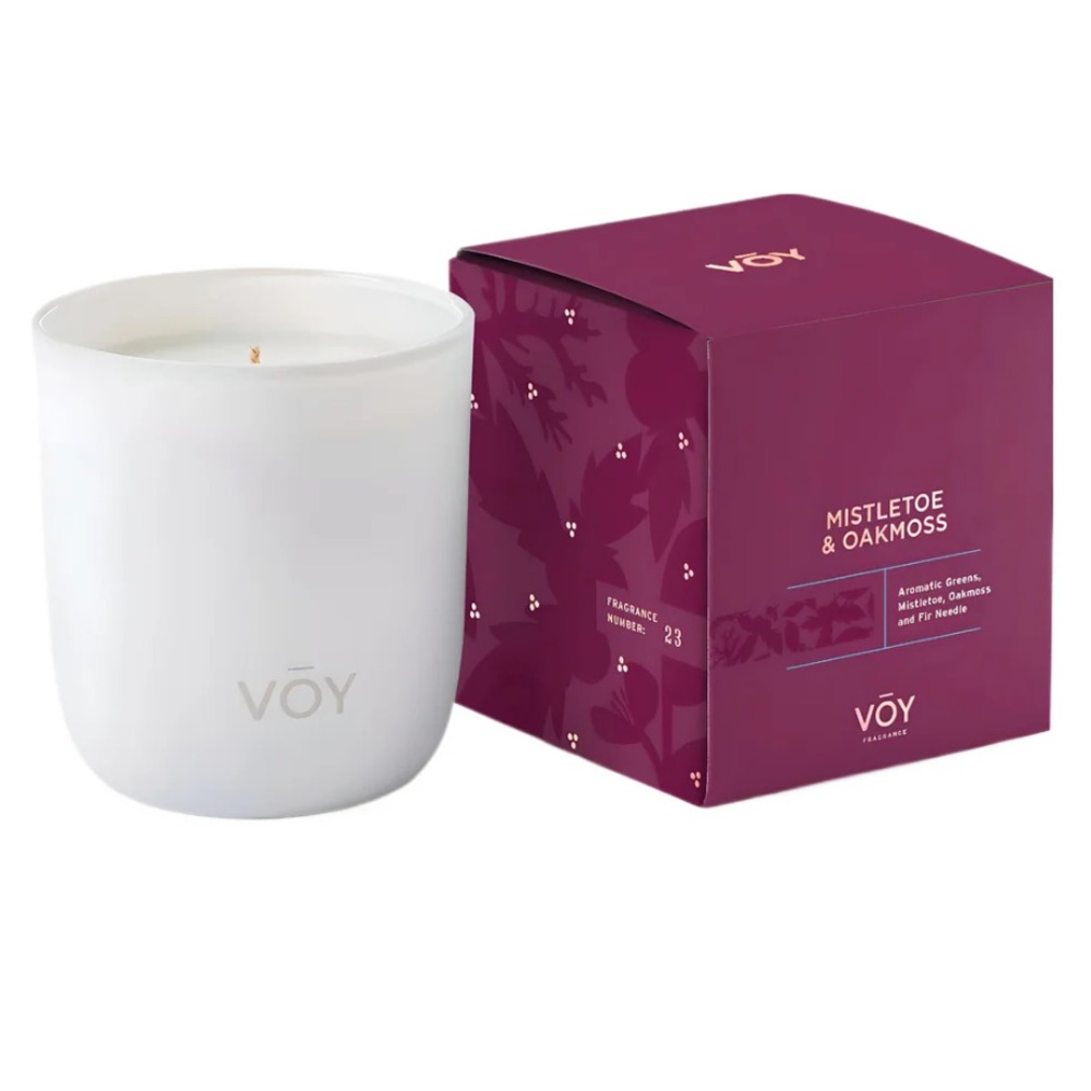 ✅ Voy Mistletoe & Oakmoss Scented Candle - 8 0z